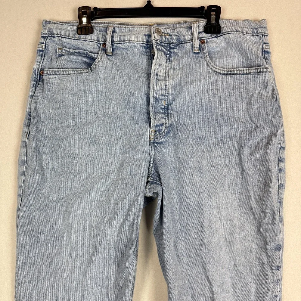 Old Navy Sky-Hi Straight Jeans Womens 16 Blue Light Wash High Rise Stretch Denim